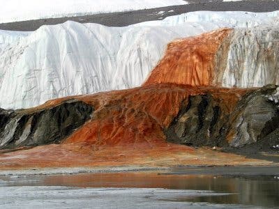 blood-falls-1 blood-falls-1