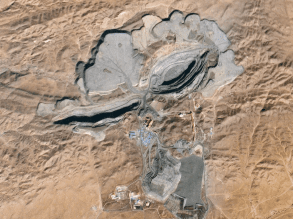 The same gold mine captured Oct. 25 2014. Image: Planet Labs