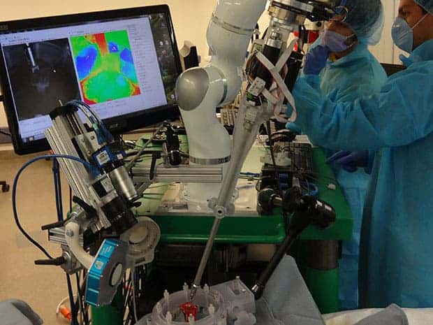 You can see on the screens in the background how STAR keeps focus of its target. Credit: John Hopkins