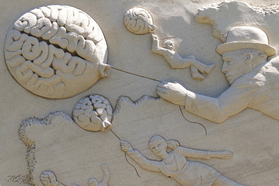 Brain sand sculpture.