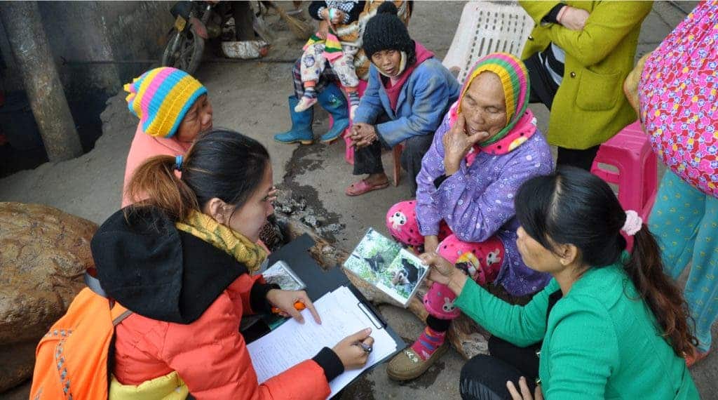 Researchers interviewed locals about their cultural knowledge of Hainan gibbons. Credit: Helen Nash / ZLS.