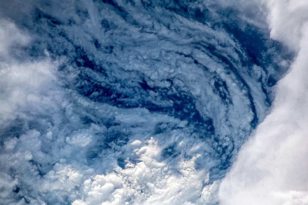 Storm eye 3.