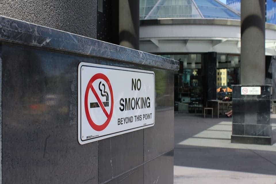No Smoking.