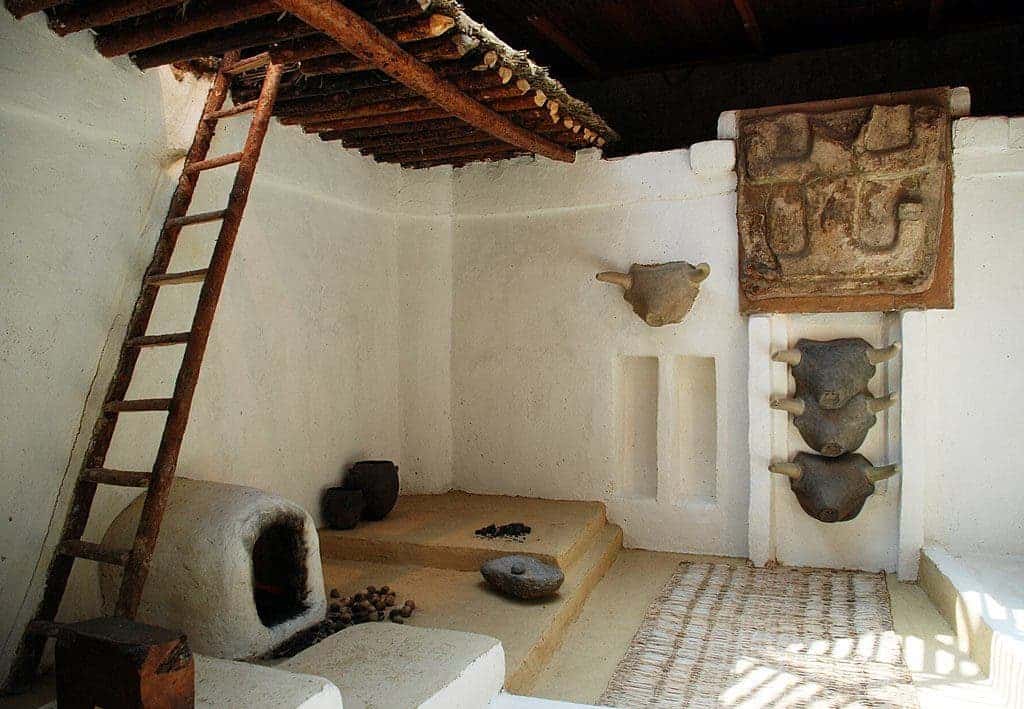 Çatalhöyük room restoration.