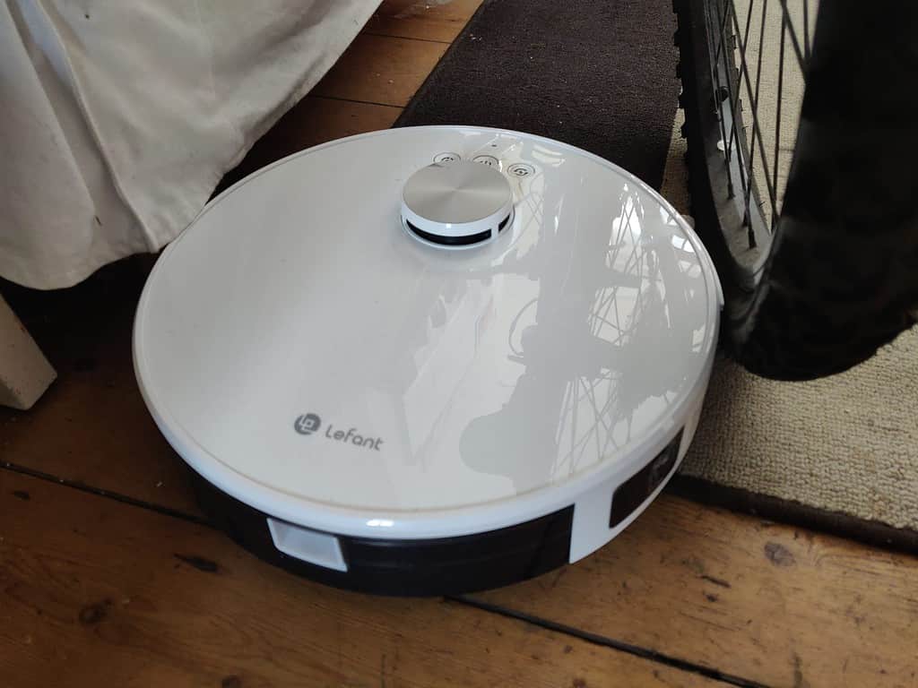 Lefant M1 smart vacuum